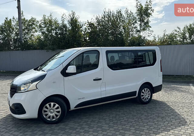 Белый Рено Трафик, объемом двигателя 2 л и пробегом 206 тыс. км за 17700 $, фото 6 на Automoto.ua