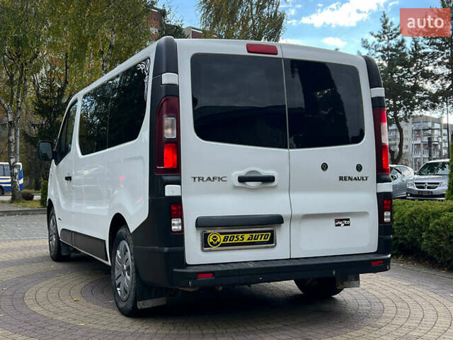 Рено Трафик 2016 в Львове на Automoto.ua Белый Рено Трафик, объемом двигателя 1.6 л и пробегом 218 тыс. км за 13500 $, фото 4 на Automoto.ua