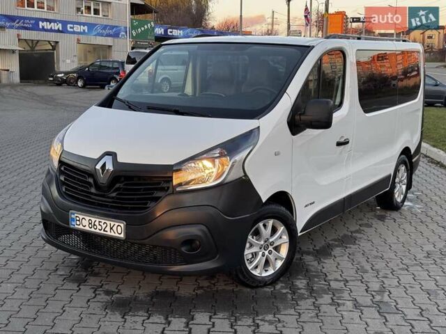 Белый Рено Трафик, объемом двигателя 1.6 л и пробегом 219 тыс. км за 13500 $, фото 12 на Automoto.ua