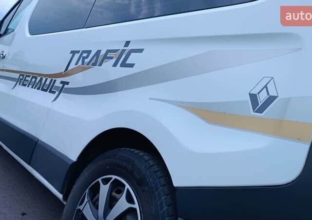 Рено Трафік 2016 у Сарнах на Automoto.ua Білий Рено Трафік, об'ємом двигуна 1.6 л та пробігом 187 тис. км за 13750 $, фото 34 на Automoto.ua