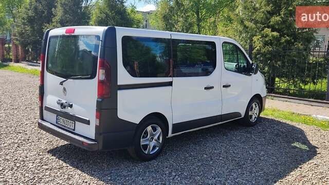 Белый Рено Трафик, объемом двигателя 1.6 л и пробегом 339 тыс. км за 13900 $, фото 6 на Automoto.ua