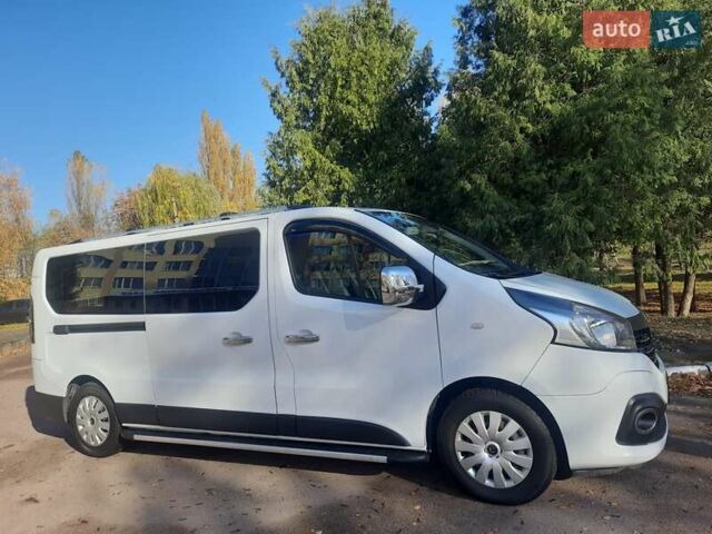 Білий Рено Трафік, об'ємом двигуна 1.6 л та пробігом 220 тис. км за 16500 $, фото 2 на Automoto.ua