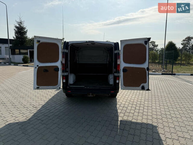 Білий Рено Трафік, об'ємом двигуна 1.6 л та пробігом 230 тис. км за 10950 $, фото 11 на Automoto.ua