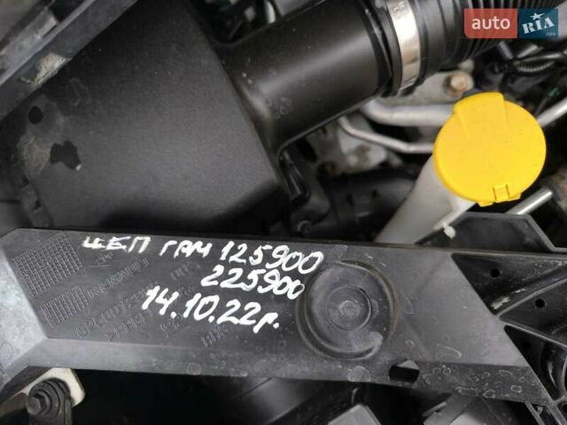 Белый Рено Трафик, объемом двигателя 1.6 л и пробегом 181 тыс. км за 15900 $, фото 22 на Automoto.ua