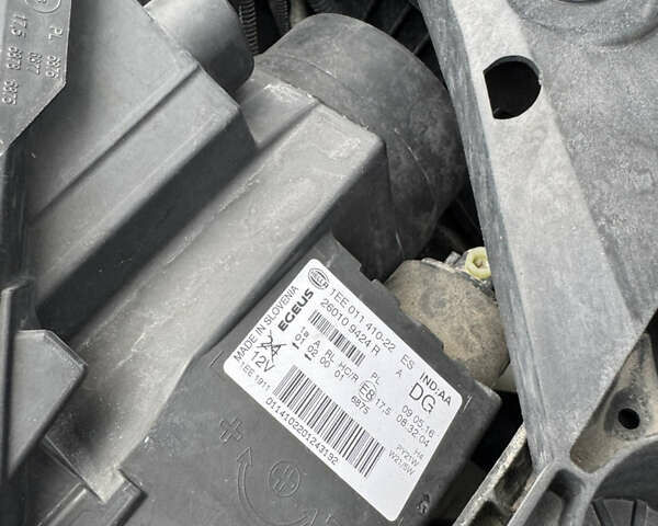 Белый Рено Трафик, объемом двигателя 1.6 л и пробегом 245 тыс. км за 13150 $, фото 38 на Automoto.ua