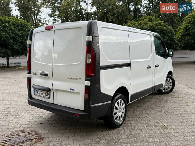 Білий Рено Трафік, об'ємом двигуна 1.6 л та пробігом 205 тис. км за 10500 $, фото 9 на Automoto.ua