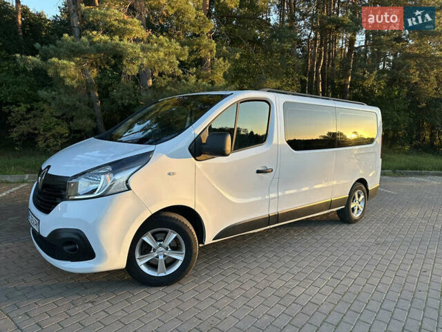 Білий Рено Трафік, об'ємом двигуна 1.6 л та пробігом 272 тис. км за 14100 $, фото 1 на Automoto.ua