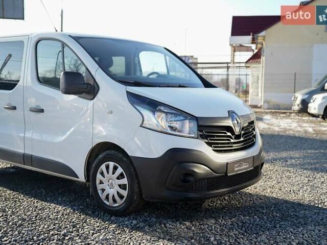Белый Рено Трафик, объемом двигателя 1.6 л и пробегом 188 тыс. км за 15900 $, фото 8 на Automoto.ua