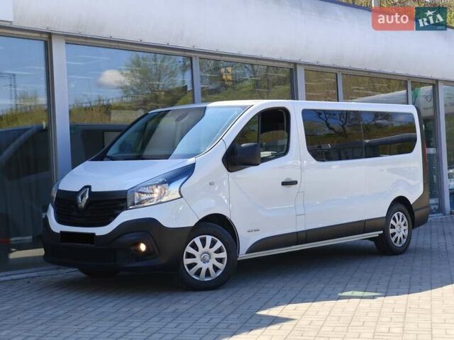 Белый Рено Трафик, объемом двигателя 1.6 л и пробегом 155 тыс. км за 15950 $, фото 6 на Automoto.ua