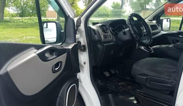 Білий Рено Трафік, об'ємом двигуна 1.6 л та пробігом 280 тис. км за 13100 $, фото 18 на Automoto.ua