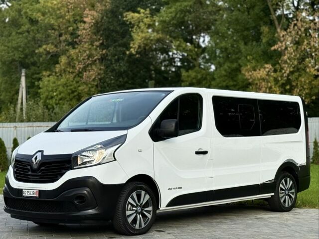 Білий Рено Трафік, об'ємом двигуна 1.6 л та пробігом 258 тис. км за 15899 $, фото 1 на Automoto.ua