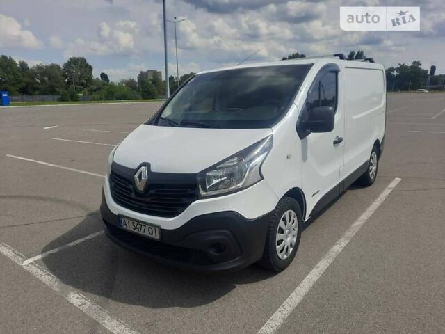 Белый Рено Трафик, объемом двигателя 1.6 л и пробегом 315 тыс. км за 12500 $, фото 1 на Automoto.ua