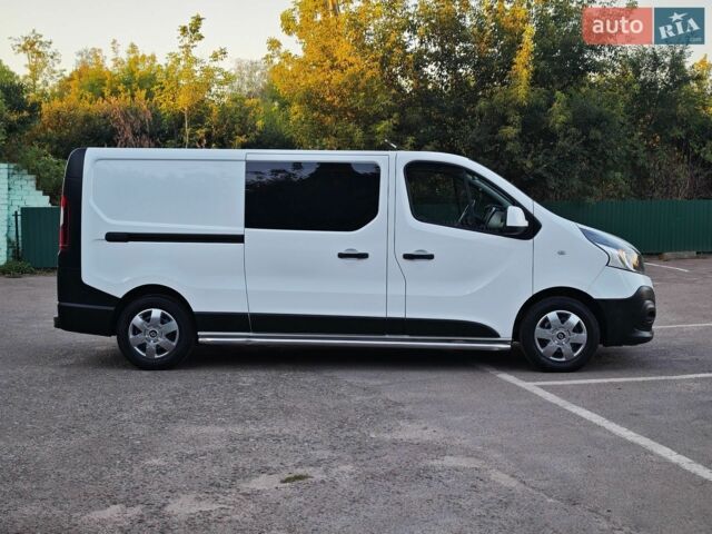 Білий Рено Трафік, об'ємом двигуна 1.6 л та пробігом 230 тис. км за 15300 $, фото 4 на Automoto.ua