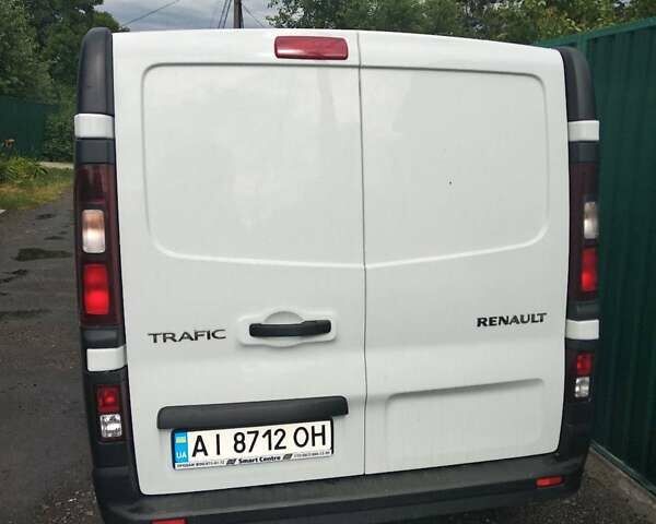 Білий Рено Трафік, об'ємом двигуна 1.6 л та пробігом 225 тис. км за 11803 $, фото 1 на Automoto.ua