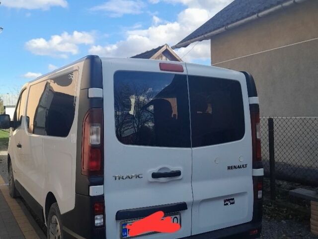 Білий Рено Трафік, об'ємом двигуна 0 л та пробігом 217 тис. км за 13500 $, фото 2 на Automoto.ua