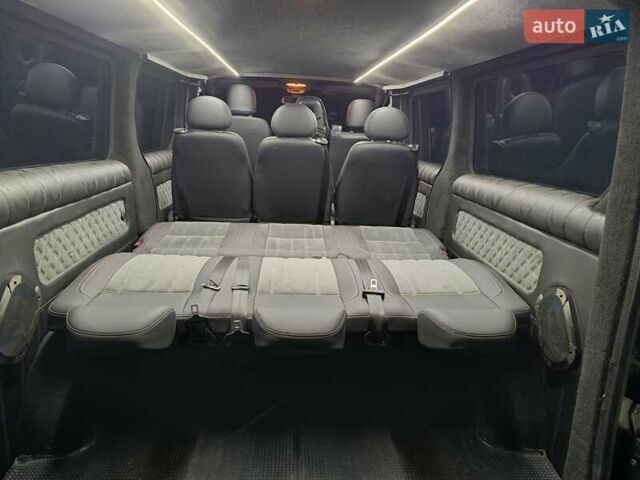 Белый Рено Трафик, объемом двигателя 1.6 л и пробегом 181 тыс. км за 15900 $, фото 1 на Automoto.ua
