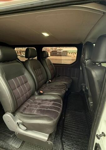 Білий Рено Трафік, об'ємом двигуна 1.6 л та пробігом 327 тис. км за 17300 $, фото 3 на Automoto.ua