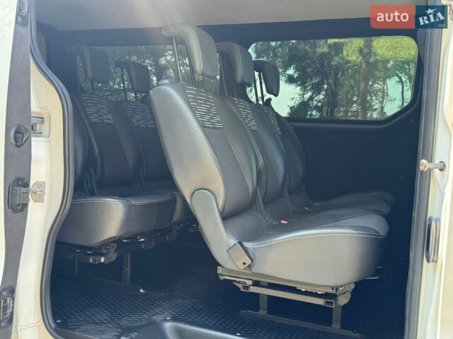 Білий Рено Трафік, об'ємом двигуна 1.6 л та пробігом 255 тис. км за 14500 $, фото 11 на Automoto.ua