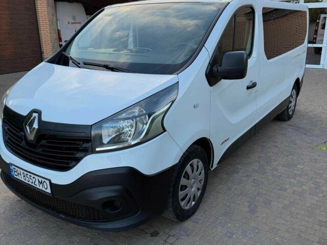 Білий Рено Трафік, об'ємом двигуна 1.6 л та пробігом 320 тис. км за 12900 $, фото 1 на Automoto.ua
