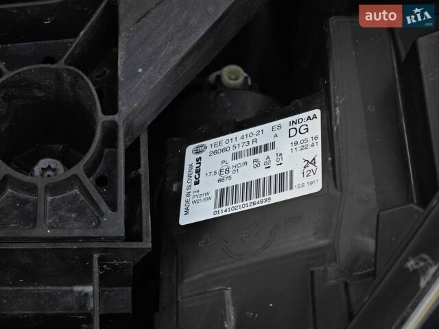 Білий Рено Трафік, об'ємом двигуна 1.6 л та пробігом 230 тис. км за 15300 $, фото 80 на Automoto.ua
