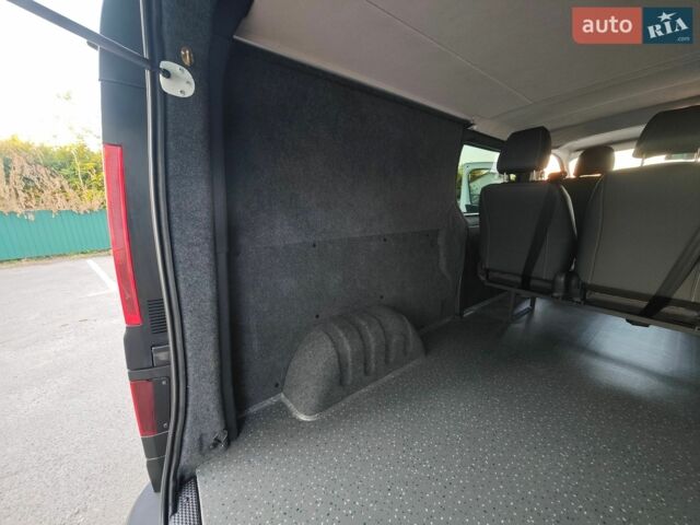 Білий Рено Трафік, об'ємом двигуна 1.6 л та пробігом 230 тис. км за 15300 $, фото 32 на Automoto.ua