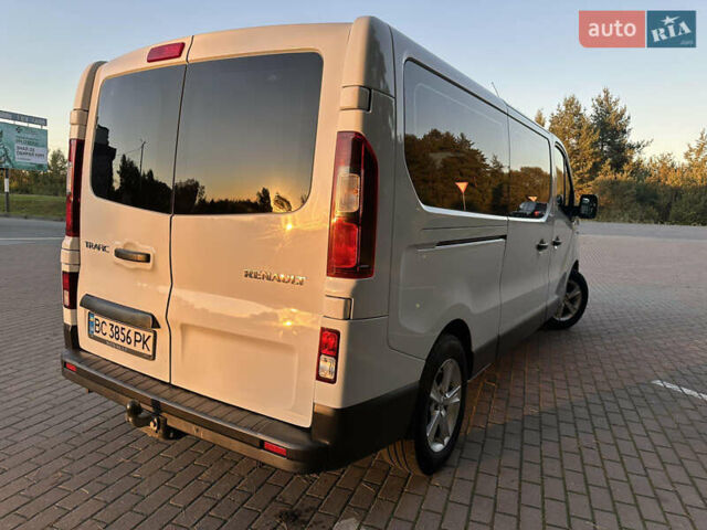 Білий Рено Трафік, об'ємом двигуна 1.6 л та пробігом 272 тис. км за 14100 $, фото 7 на Automoto.ua
