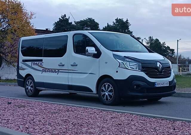 Рено Трафік 2016 у Сарнах на Automoto.ua Білий Рено Трафік, об'ємом двигуна 1.6 л та пробігом 187 тис. км за 13750 $, фото 3 на Automoto.ua
