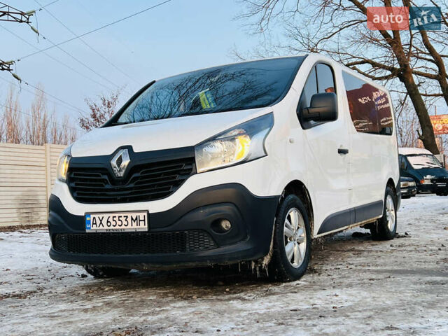 Белый Рено Трафик, объемом двигателя 1.6 л и пробегом 240 тыс. км за 16700 $, фото 4 на Automoto.ua