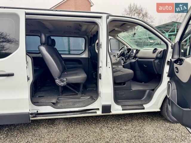 Білий Рено Трафік, об'ємом двигуна 1.6 л та пробігом 276 тис. км за 13499 $, фото 27 на Automoto.ua