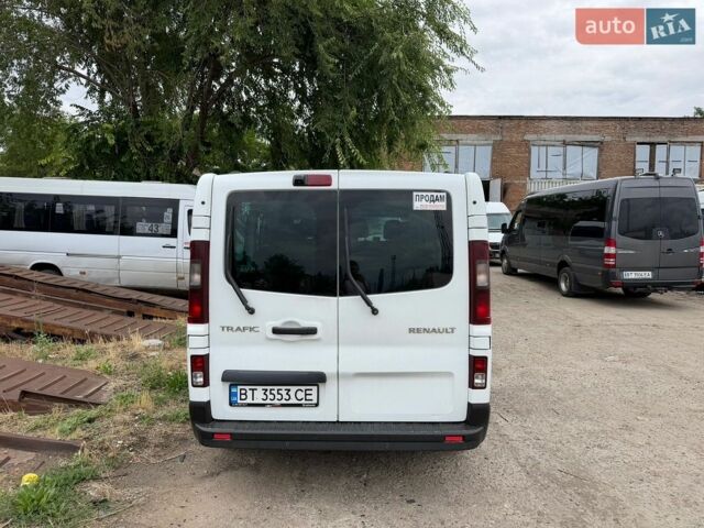 Білий Рено Трафік, об'ємом двигуна 1.6 л та пробігом 285 тис. км за 15550 $, фото 1 на Automoto.ua
