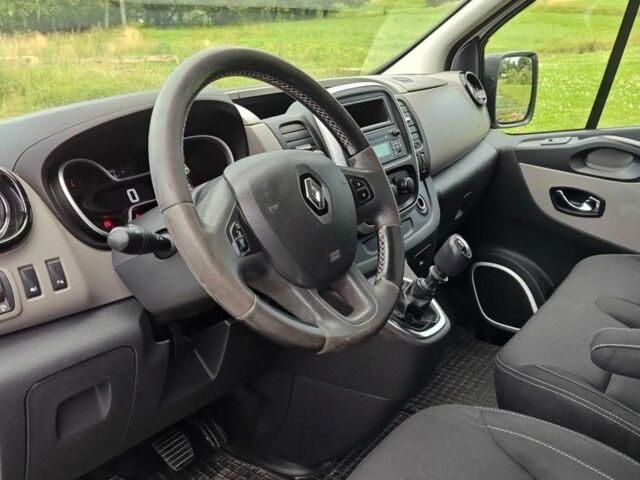 Белый Рено Трафик, объемом двигателя 1.6 л и пробегом 238 тыс. км за 9500 $, фото 19 на Automoto.ua