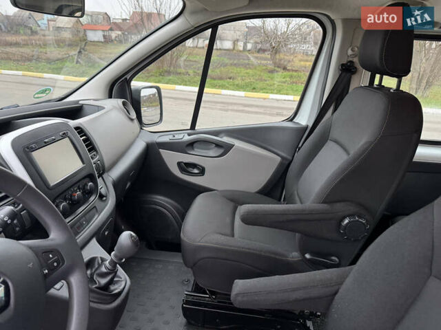 Білий Рено Трафік, об'ємом двигуна 0 л та пробігом 178 тис. км за 17800 $, фото 38 на Automoto.ua