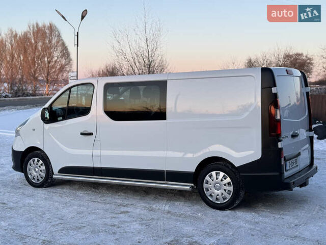 Білий Рено Трафік, об'ємом двигуна 1.6 л та пробігом 261 тис. км за 17300 $, фото 7 на Automoto.ua