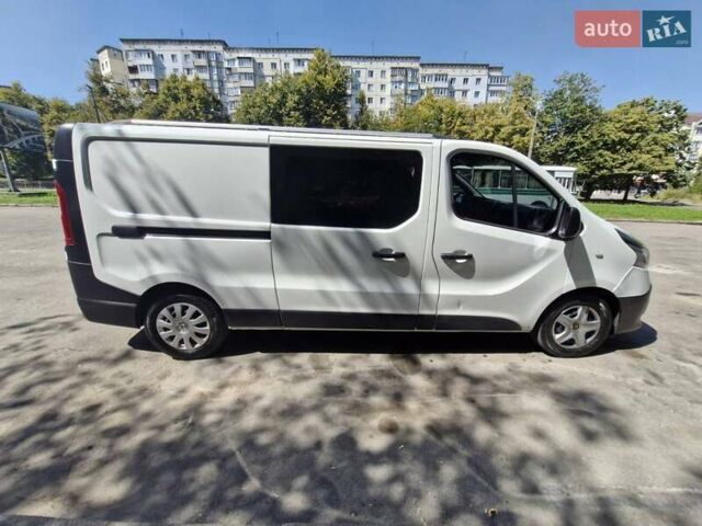 Белый Рено Трафик, объемом двигателя 1.6 л и пробегом 295 тыс. км за 15500 $, фото 17 на Automoto.ua