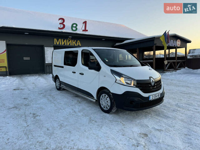 Білий Рено Трафік, об'ємом двигуна 1.6 л та пробігом 261 тис. км за 17300 $, фото 12 на Automoto.ua