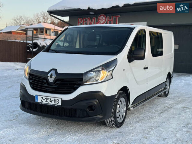 Білий Рено Трафік, об'ємом двигуна 1.6 л та пробігом 261 тис. км за 17300 $, фото 16 на Automoto.ua
