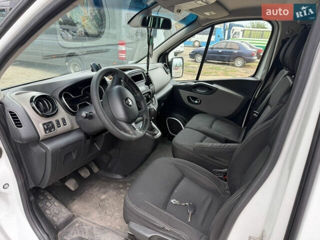 Білий Рено Трафік, об'ємом двигуна 1.6 л та пробігом 285 тис. км за 15550 $, фото 4 на Automoto.ua