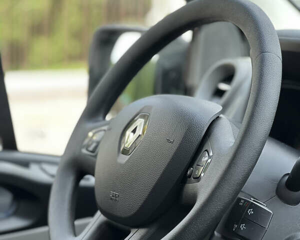 Білий Рено Трафік, об'ємом двигуна 1.6 л та пробігом 207 тис. км за 16999 $, фото 34 на Automoto.ua