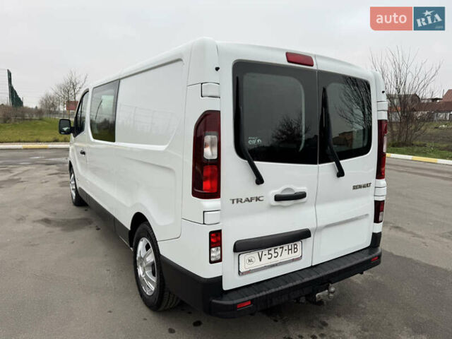 Білий Рено Трафік, об'ємом двигуна 0 л та пробігом 178 тис. км за 17800 $, фото 54 на Automoto.ua