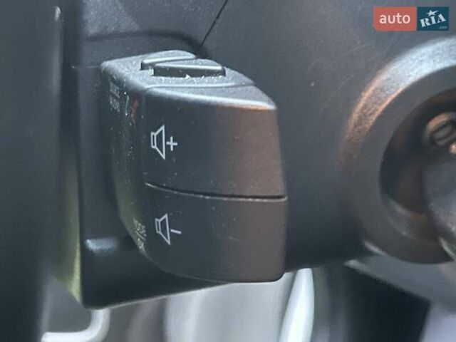 Белый Рено Трафик, объемом двигателя 1.6 л и пробегом 182 тыс. км за 13950 $, фото 29 на Automoto.ua