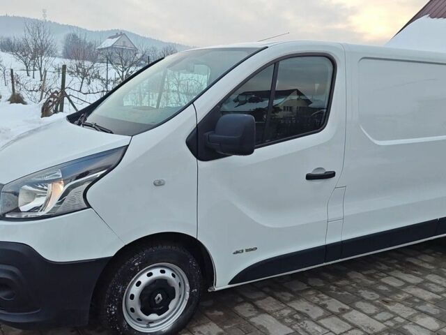 Белый Рено Трафик, объемом двигателя 1.6 л и пробегом 238 тыс. км за 9500 $, фото 9 на Automoto.ua