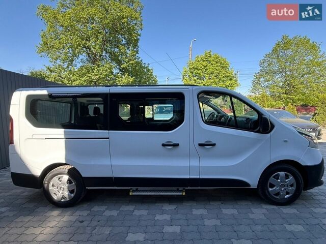Белый Рено Трафик, объемом двигателя 1.6 л и пробегом 187 тыс. км за 18500 $, фото 4 на Automoto.ua