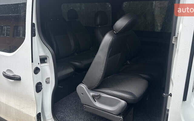 Білий Рено Трафік, об'ємом двигуна 1.6 л та пробігом 250 тис. км за 15200 $, фото 15 на Automoto.ua