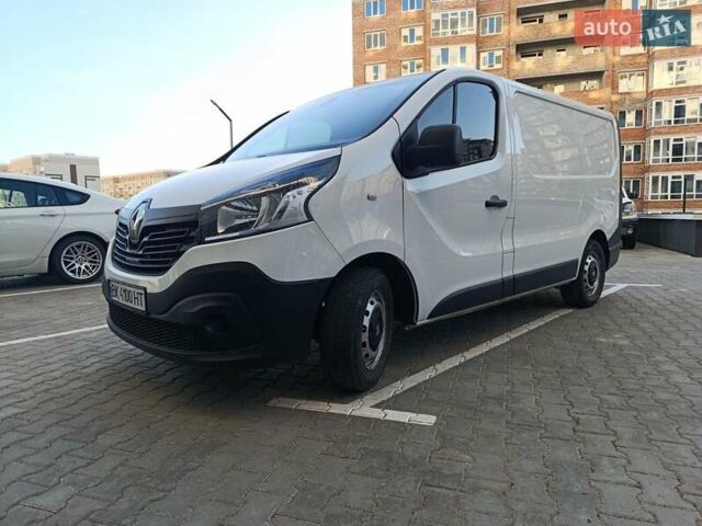 Белый Рено Трафик, объемом двигателя 1.6 л и пробегом 270 тыс. км за 9200 $, фото 2 на Automoto.ua