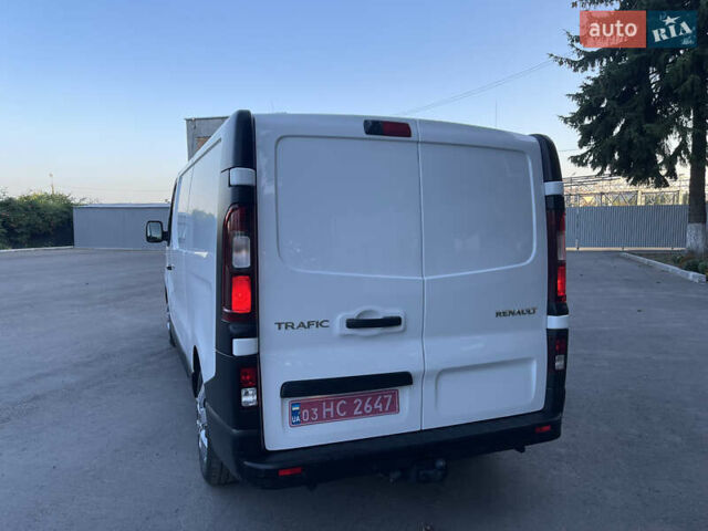 Білий Рено Трафік, об'ємом двигуна 1.6 л та пробігом 142 тис. км за 12900 $, фото 6 на Automoto.ua