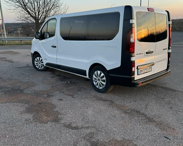 Білий Рено Трафік, об'ємом двигуна 1.6 л та пробігом 191 тис. км за 15700 $, фото 5 на Automoto.ua