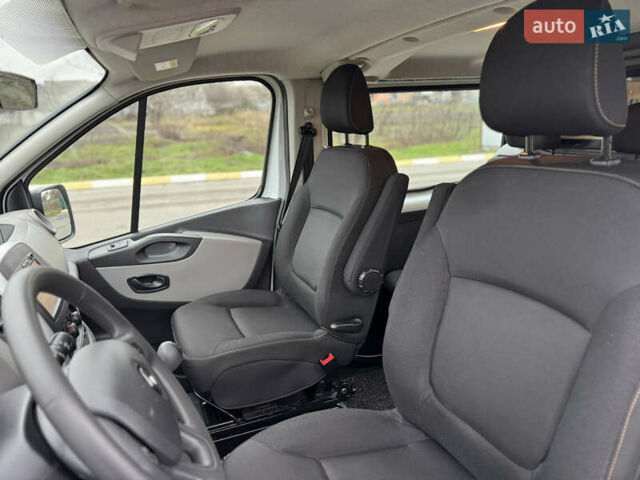 Білий Рено Трафік, об'ємом двигуна 0 л та пробігом 178 тис. км за 17800 $, фото 42 на Automoto.ua