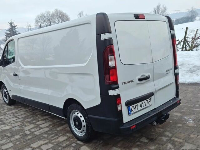 Белый Рено Трафик, объемом двигателя 1.6 л и пробегом 238 тыс. км за 9500 $, фото 5 на Automoto.ua