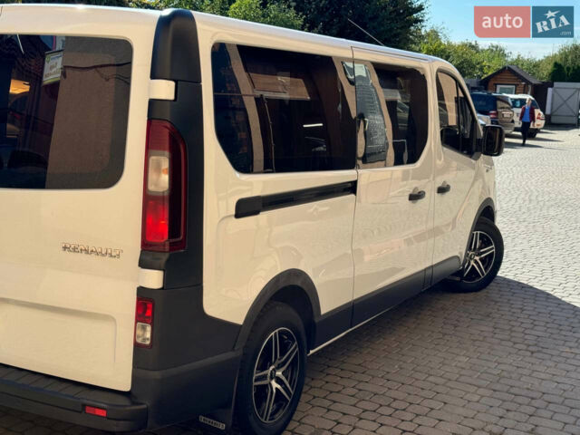Білий Рено Трафік, об'ємом двигуна 1.6 л та пробігом 279 тис. км за 14900 $, фото 4 на Automoto.ua