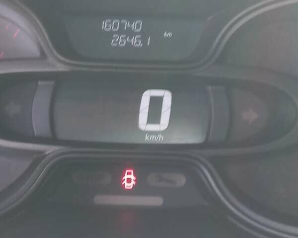 Белый Рено Трафик, объемом двигателя 1.6 л и пробегом 160 тыс. км за 17350 $, фото 12 на Automoto.ua